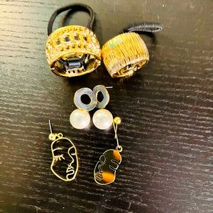 Mixed bundle accessories; hair ties & earrings
